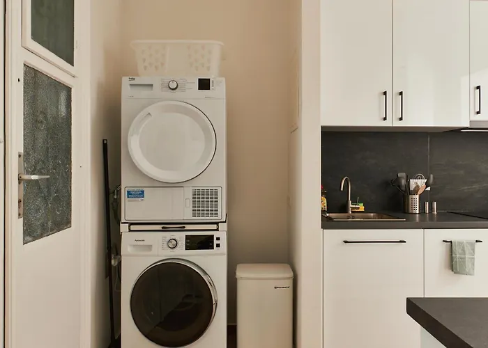 Perfecto With Designers Touch 24h Check-in Apartman Bécs
