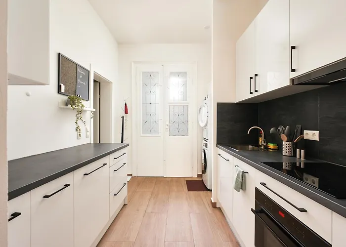 Apartman Perfecto With Designers Touch 24h Check-in *